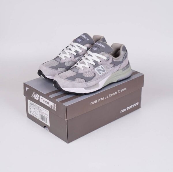 New Balance 992 Grey - Gambar 3