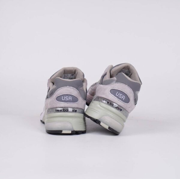 New Balance 992 Grey - Gambar 4