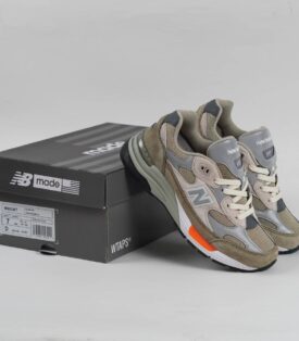 New Balance 992 WTAPS olive green