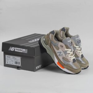 New Balance 992 WTAPS olive green