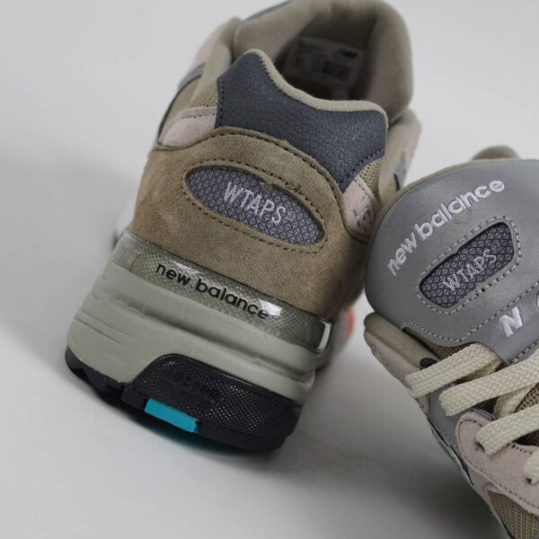 New Balance 992 WTAPS olive green - Gambar 8