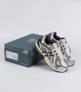 New Balance 1906A Silver Gold Metalic