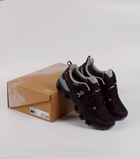 On Cloudwander Waterproof Black Eclipse