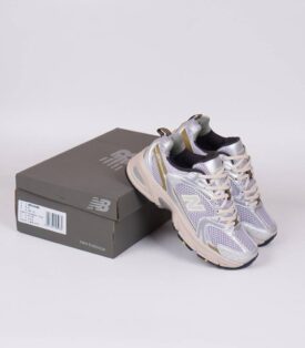 New balance 530 white silver metallic moonbeam