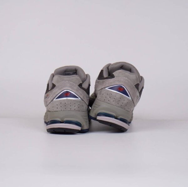 New balance 2002R Light Grey - Gambar 5