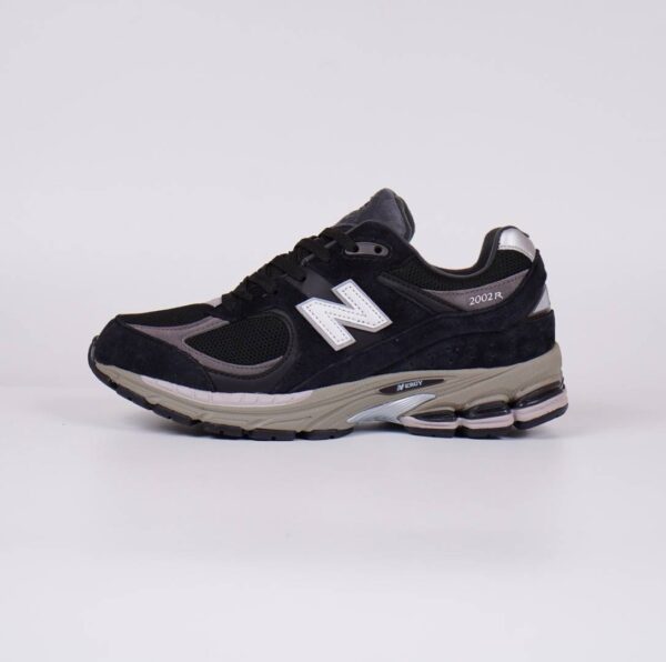 New Balance 2002R Black Grey - Gambar 3