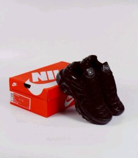 Nike Air Max Plus TN Triple Black