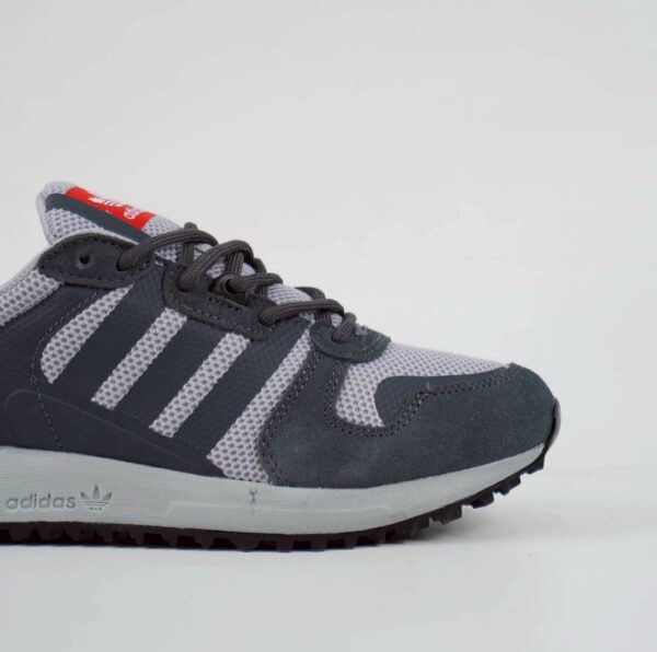 Adidas Zx 700 Grey Red - Gambar 5