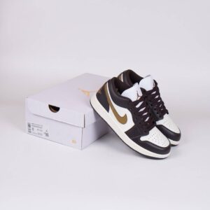 Nike Air Jordan 1 Low Shadow Brown