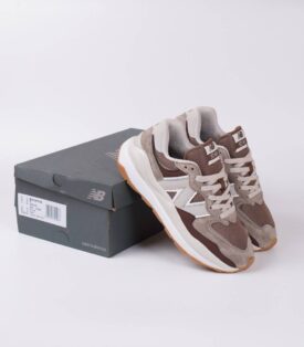 New Balance 5740 Mushroom Black Coffee